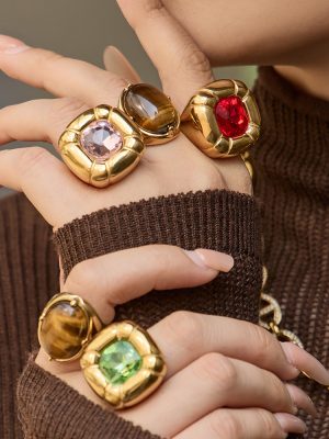 Stainless Steel Colored Glass Tigereye Ring 18K Gold Color Protection Design Mild Luxury Retro Ring