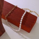 French Style Necklace Freshwater Pearl Stitching Mother Necklace Stainless Steel 18K Gold Plated Clavicle Chain Female P582