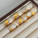 New High-Grade Light Luxury Design Stainless Steel Gold-Plated White Mother Shell Open Ring Ornament Female