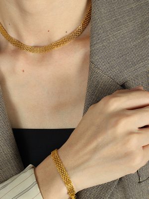 Simple Hollow-out Wide Necklace, Bracelet Set Tide Mesh Clavicle Chain Stainless Steel Color Retention Advanced All-Match