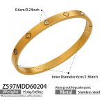 color: Z597-Gold Bangle