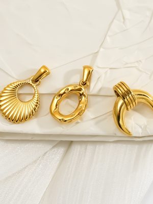 Stainless Steel Geometric Crescent Pendant Women's All-Match High-Grade DIY Ornament Necklace Accessories