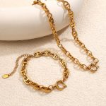 Stainless Steel Pig Nose Hip Hop Bracelet 18K Gold Plating Exaggerated Design Versatile Female Accessories
