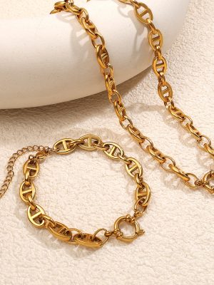 Stainless Steel Pig Nose Hip Hop Bracelet 18K Gold Plating Exaggerated Design Versatile Female Accessories